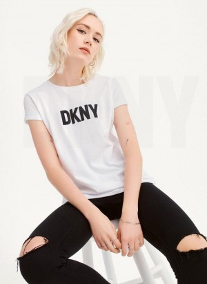 DKNY Foundation Logo Tişört Kadın Beyaz Siyah | Turkey_D1160